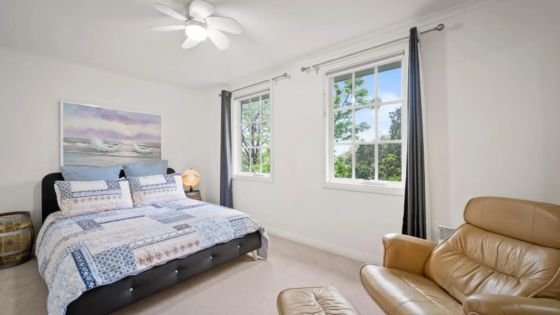 Hobart City Townhouse contacts